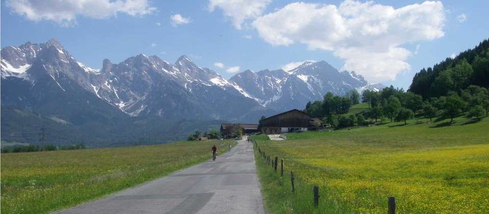 Cycle Innsbruck to Verona - Utracks - Austria - Image 2