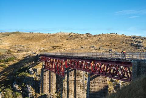 Oceania Sightseeing Tour: Cycle New Zealand: Otago Rail Trail
