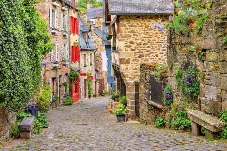 Cycle Northern France: Brittany to Normandy - Exodus Adventure Travels - France - Image 6