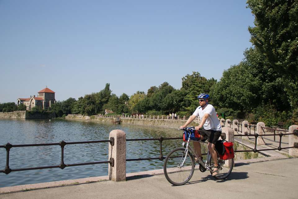 Cycling from Vienna to Budapest - Exodus Adventure Travels - Austria