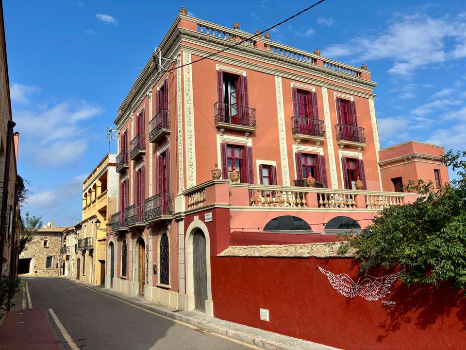 Cycling Girona and the Catalan Coast - Exodus Adventure Travels - Spain - Image 11