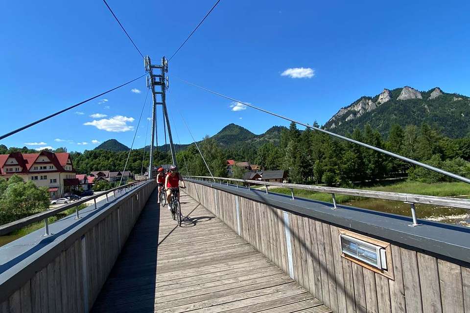 Cycling High Tatras to Budapest - Spiceroads - Hungary - Image 4