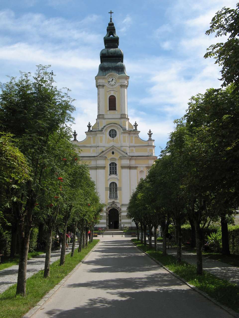 Cycling on the Danube from Passau to Vienna - Exodus Adventure Travels - Germany - Image 3