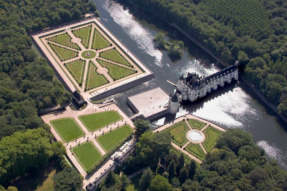 Cycling the Chateaux of the Loire - Upgraded - Exodus Adventure Travels - France - Image 4