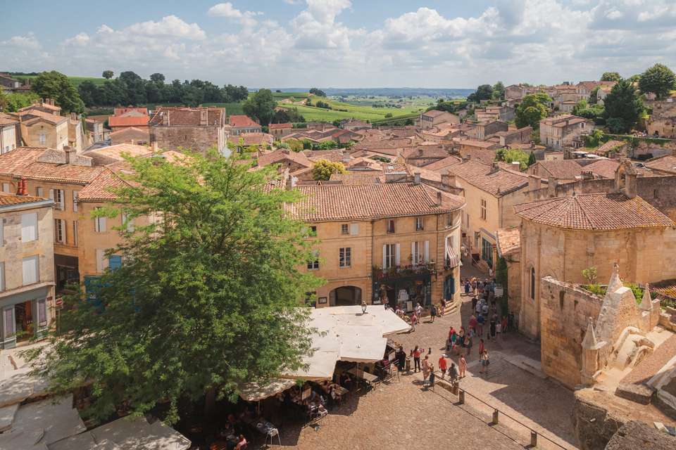 Cycling The Grand Crus of Bordeaux - Exodus Adventure Travels - France - Image 2
