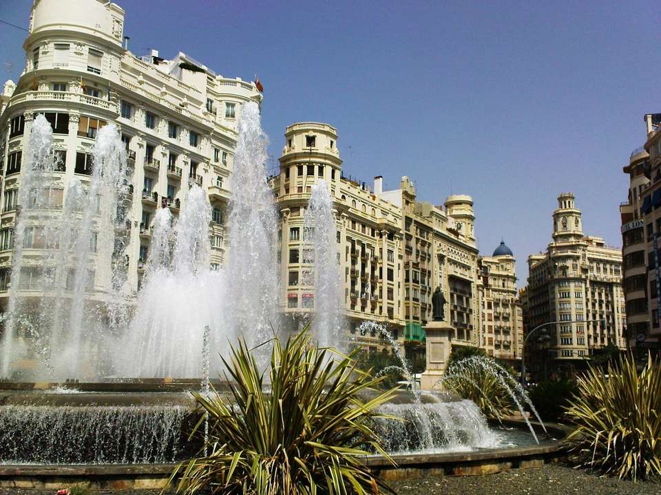 Cycling Valencia and the Orange Blossom Coast - Exodus Adventure Travels - Spain - Image 8