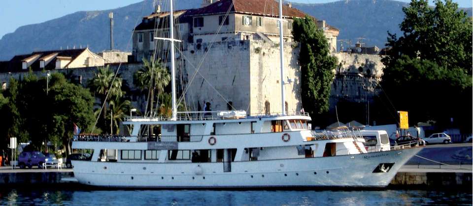 Dalmatian Coast and Dubrovnik Bike and Boat - Utracks - Croatia - Image 9