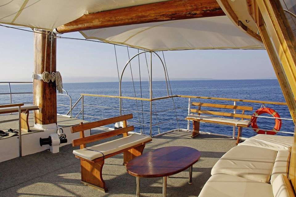 Dalmatian Highlights Zadar And Split Region Cruise (deluxe Boat Category) - Destination Services - Croatia - Image 10