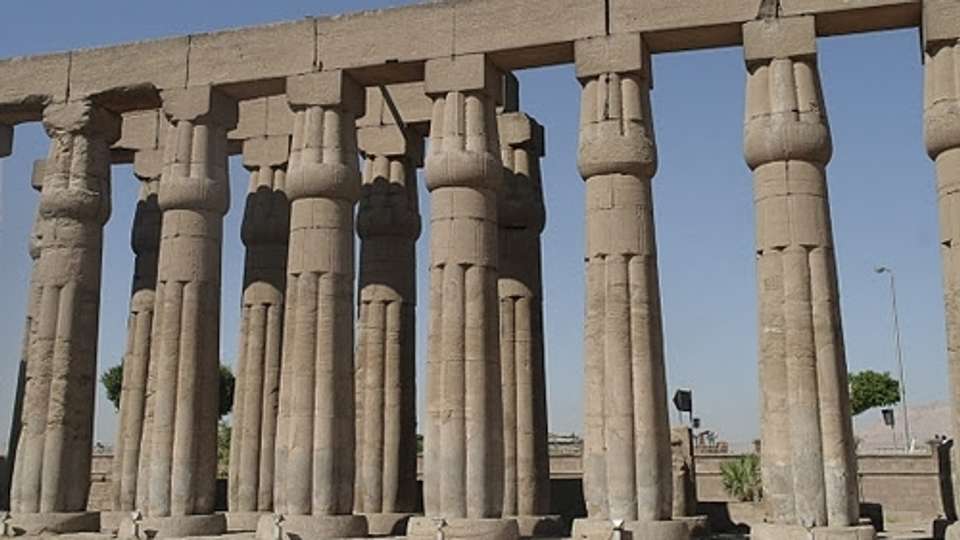 Day tour to Luxor from Aswan - Emo Tours - Egypt - Image 2