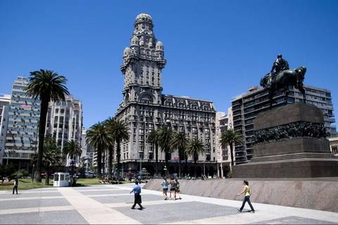 Day Trip To Montevideo From Buenos Aires - 1 Day