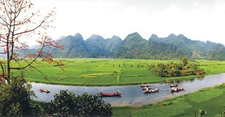 Day trip to the Perfume Pagoda trip - alternative tour available