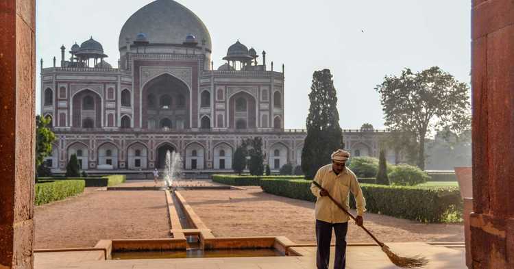 Delhi to Kathmandu