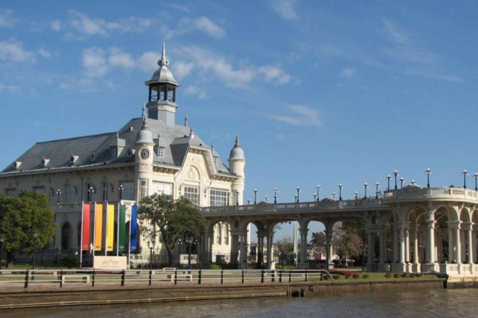 Delta River Exploration & Puerto Madero Lunch - Tangol Tours - Argentina - Image 3