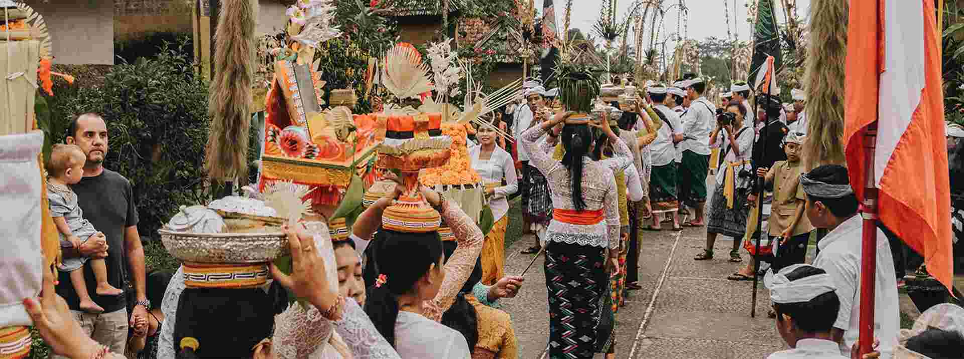 Delve Deep: Bali & The Gili Islands