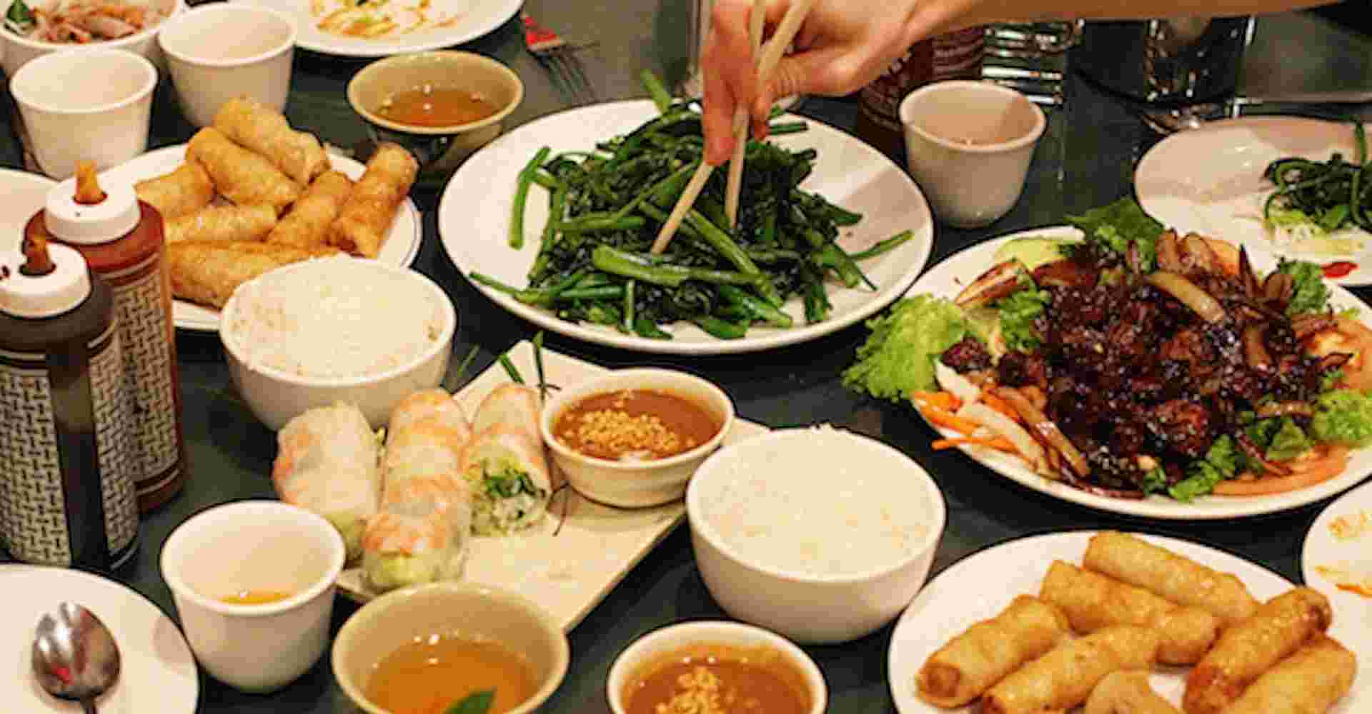 Dinner with a Hanoian family