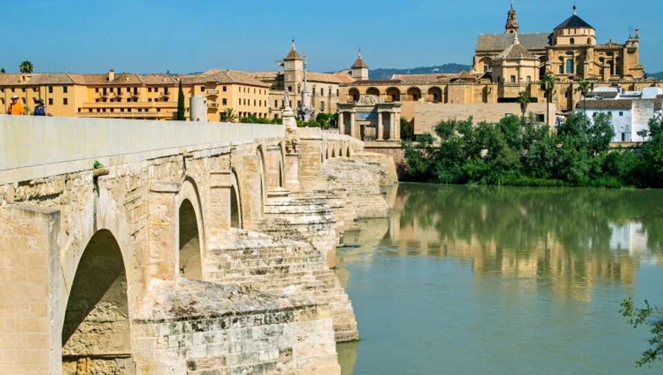 Discover Andalusia in Seville, Follow the Footsteps of Columbus in Huelva, and Fall Under the Spell of Cádiz (port-to-port cruise) - Croisieurope - Spain - Image 2