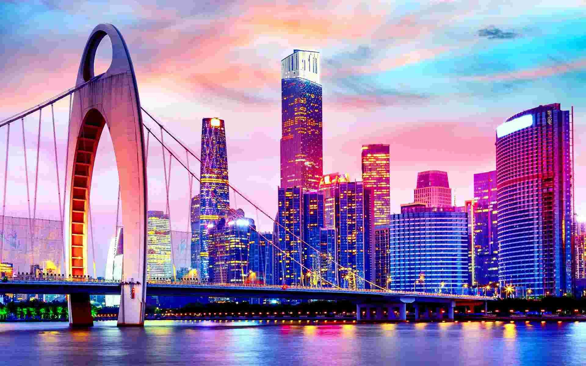 Discover China end Hong Kong