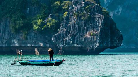 Discover Hanoi – Halong And Van Phuc Village - 5 Days - September 2027
