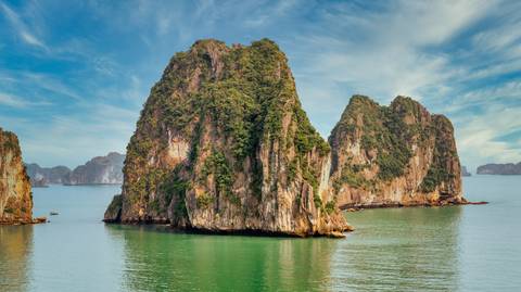 Discover Hanoi, Sapa And Halong Bay - 7 Days - October 2026