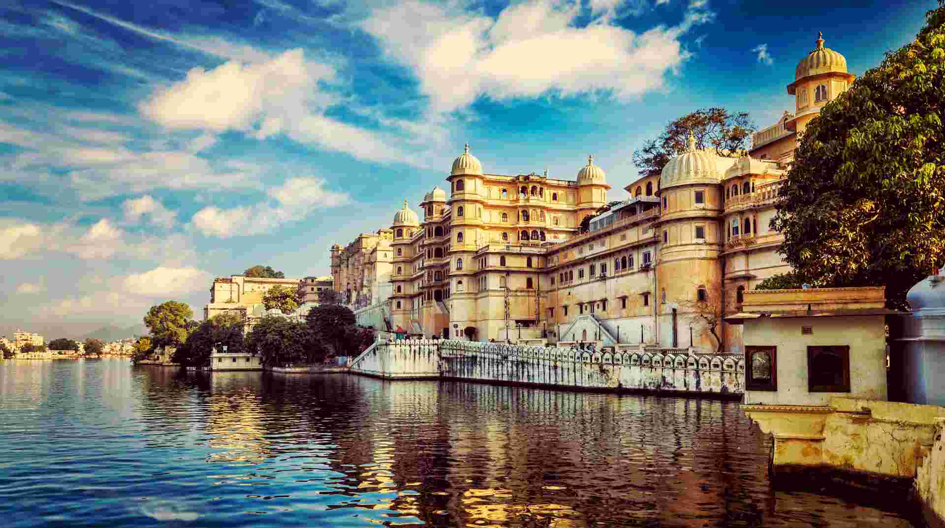 Discover India from North to South