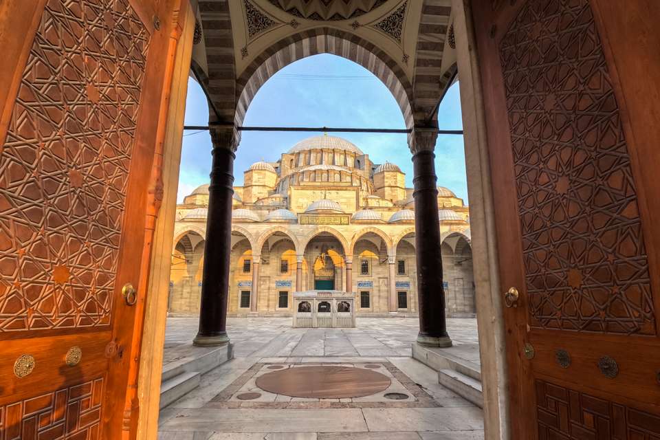 Discover Istanbul - Exodus Adventure Travels - Turkey - Image 17