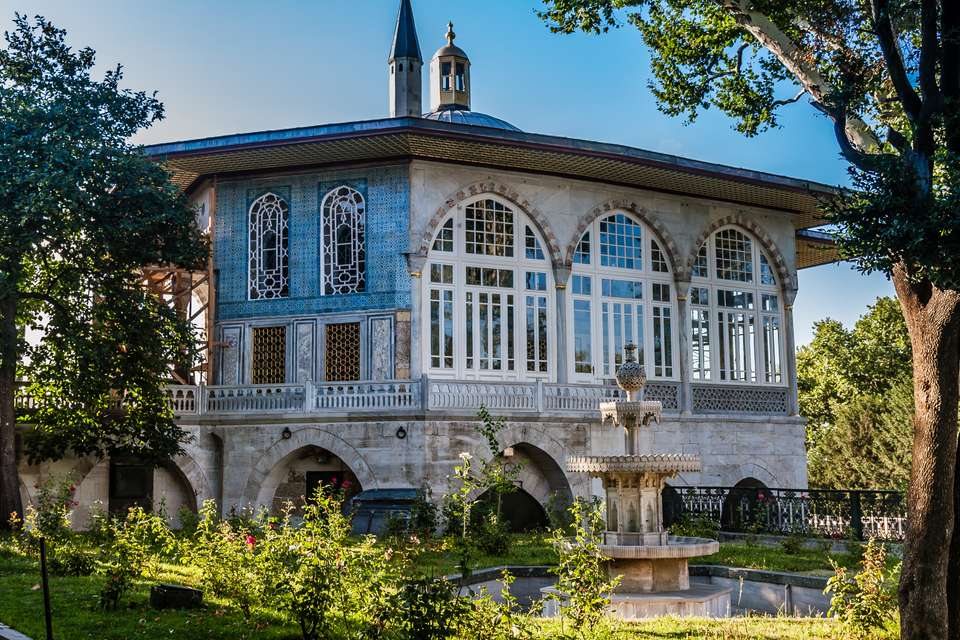Discover Istanbul - Exodus Adventure Travels - Turkey - Image 11