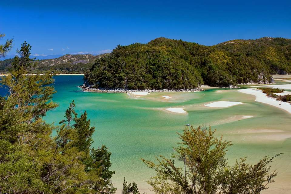 Discover New Zealand - Exodus Adventure Travels - New Zealand