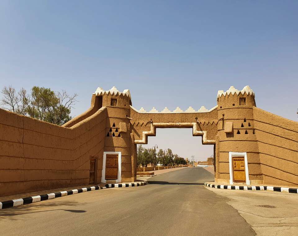 Discover Saudi Arabia end Jeddah - undefined - Image 9