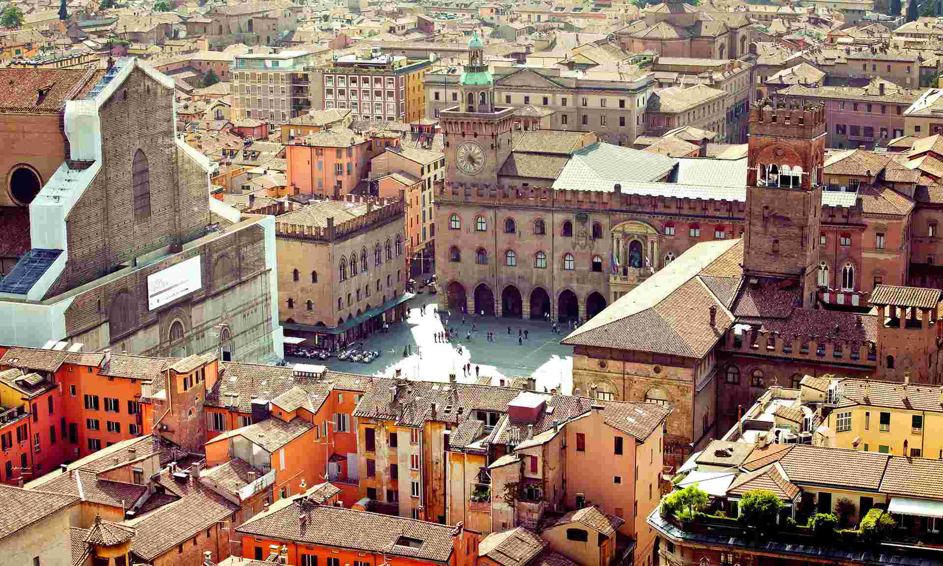 Discovering Bologna