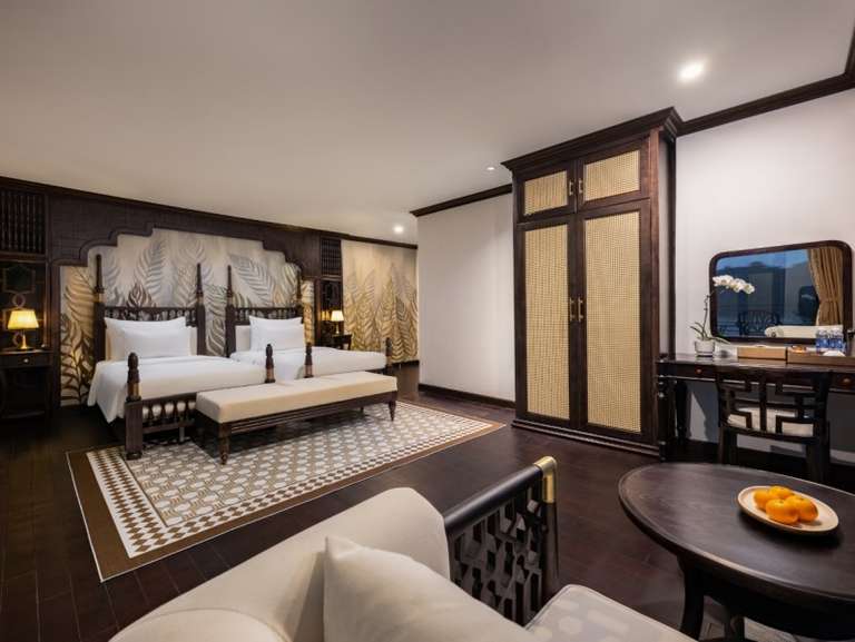 Discovery Halong – Lan Ha Bay - Venus Halong Cruises 3 Days trip - alternative tour available