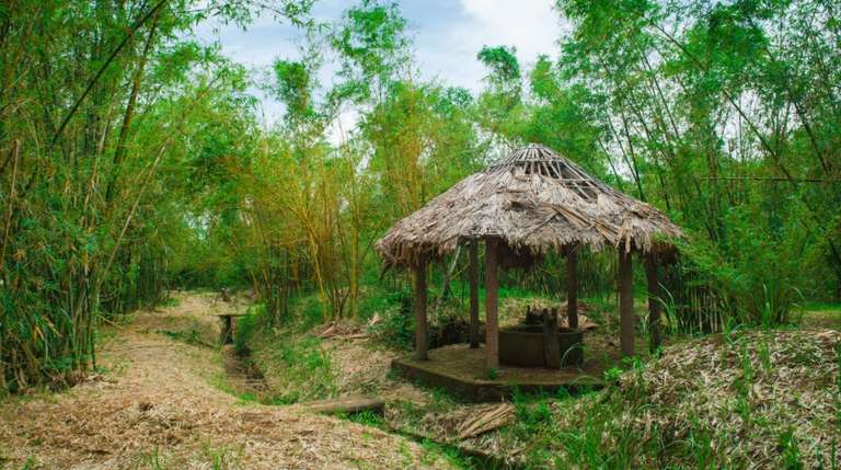 Vietnam War sites Tour: DMZ Tour full Day