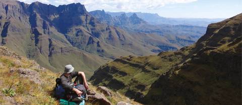 Johannesburg Adventure Tour: Drakensberg Walking Tour
