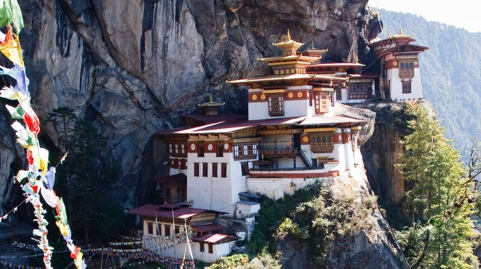 Druk Path Trek with Three Days Cultural Tour - Himalayan Glacier Adventure And Travel Company - Bhutan - Image 2
