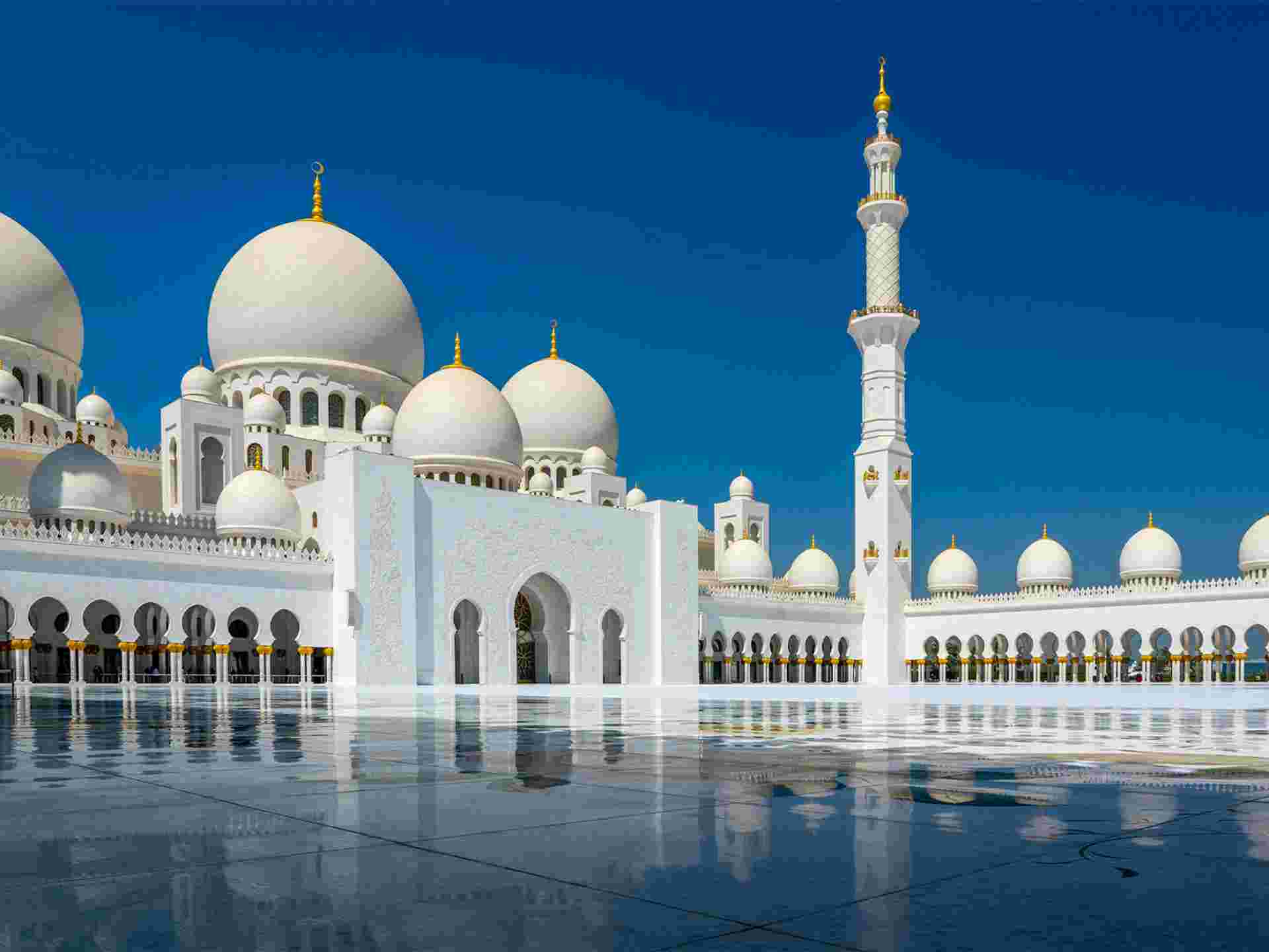 Dubai, Abu Dhabi, Burj Khalifa & Desert Safari (4 Star) - 4 days