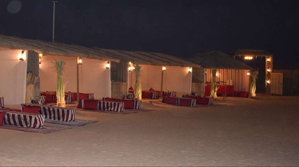 Dubai Desert 4x4 Safari with Camp activities & BBQ Dinner - undefined - Image 12