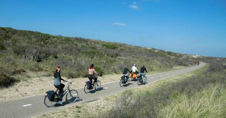 Dune & Highlights bike tour - March 2027