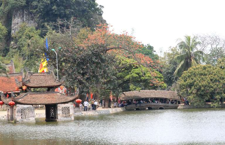Duong Lam Ancient Village Day Tour trip - alternative tour available