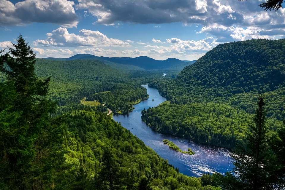 Eastern Canada by Rail - Intrepid Travel - Canada - Image 12