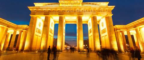 Europe Guided And Escorted Tours: Eastern Europe Explorer