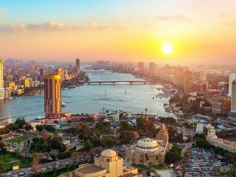 Egyptian Wonders: Nile Cruise & Ancient Treasures Luxury Tour