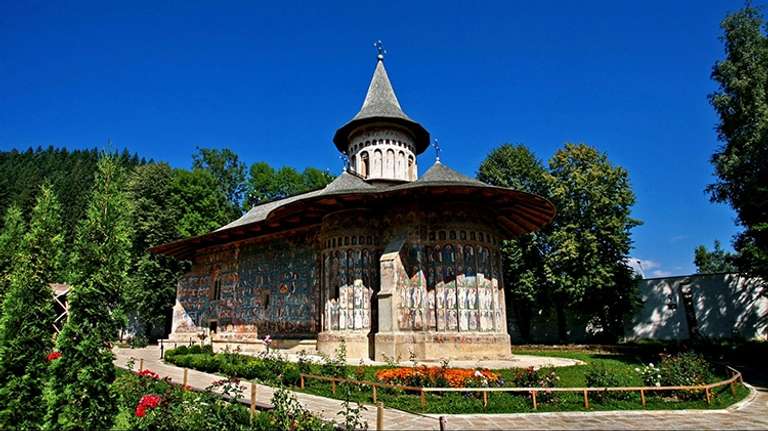 Eight days tour of Romania from Budapest to Bucharest trip - alternative tour available