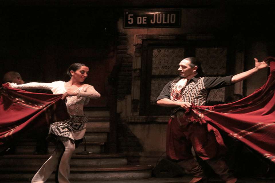 El Aljibe VIP Dinner Show & Tango Lesson - Tangol Tours - Argentina - Image 4