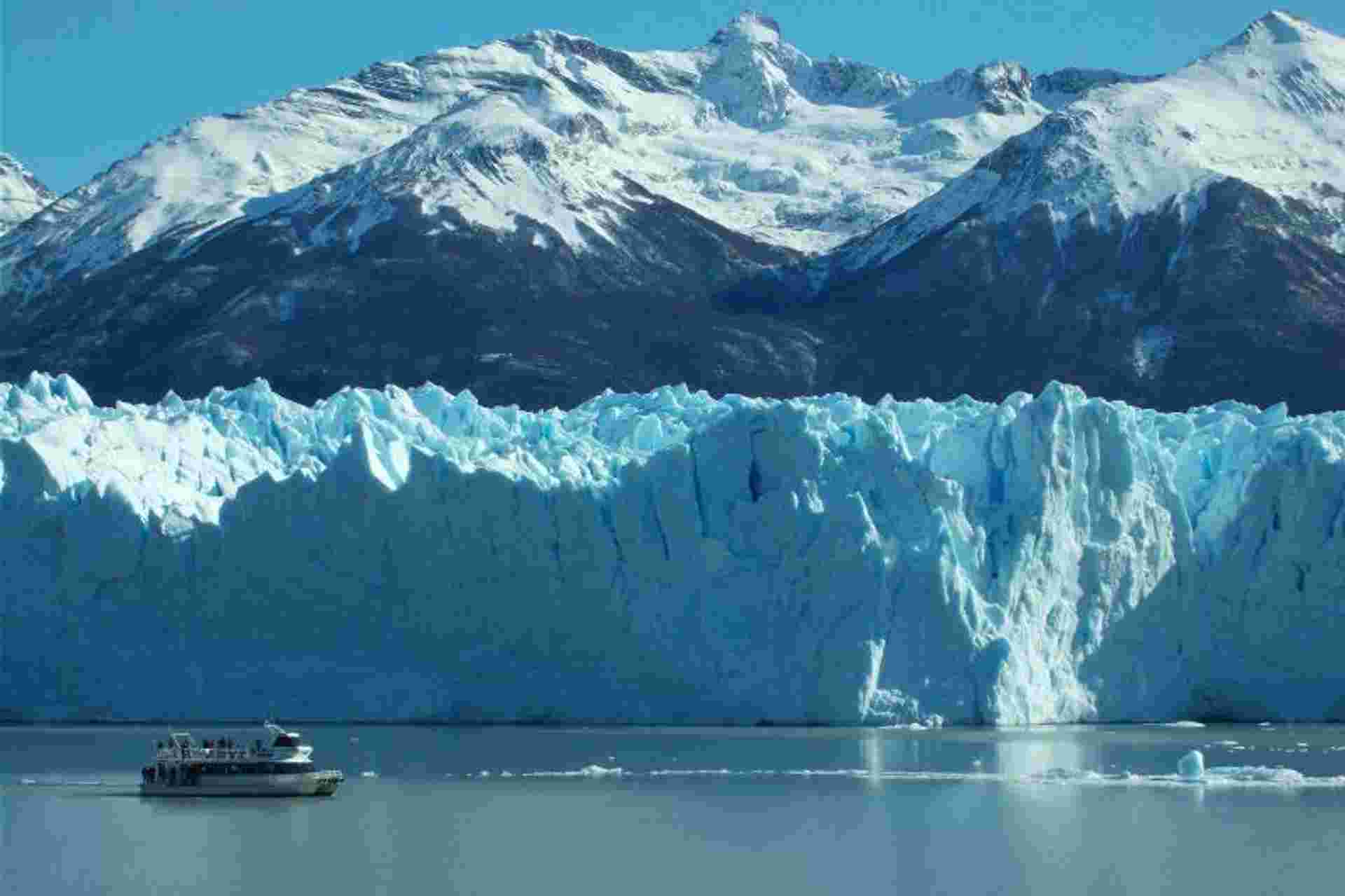 El Calafate Private Day Trip from Buenos Aires with Airfare