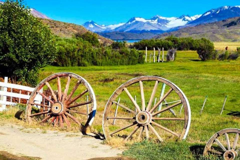 El Galpon Ranch Tour & Dinner - Tangol Tours - Argentina - Image 3