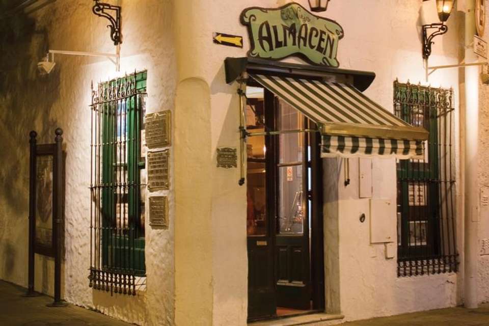 El Viejo Almacen VIP Dinner & Tango Show - Tangol Tours - Argentina - Image 6