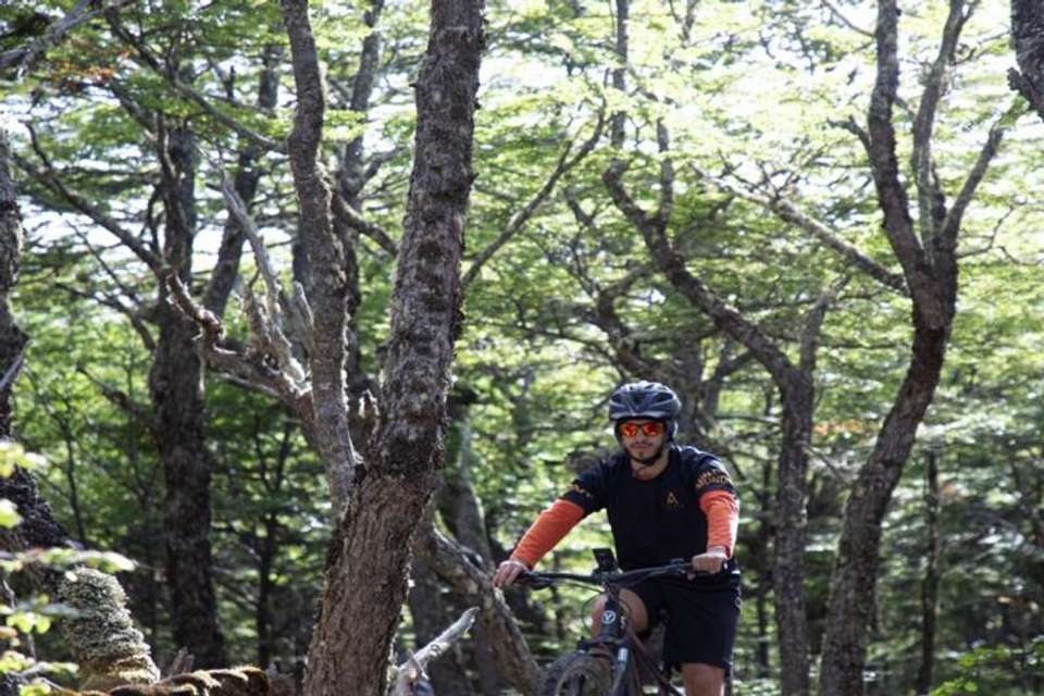 Electric Bike Tour To Beban Cascade In Ushuaia - Tangol Tours - Argentina - Image 4
