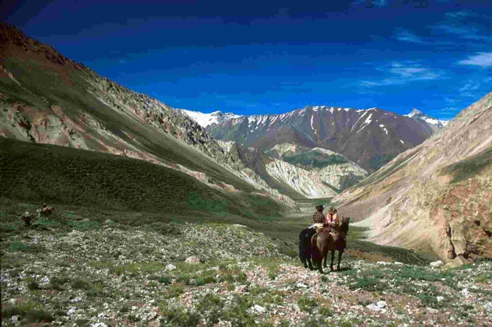 Embalse El Yeso & Cajón Del Maipo from Santiago
