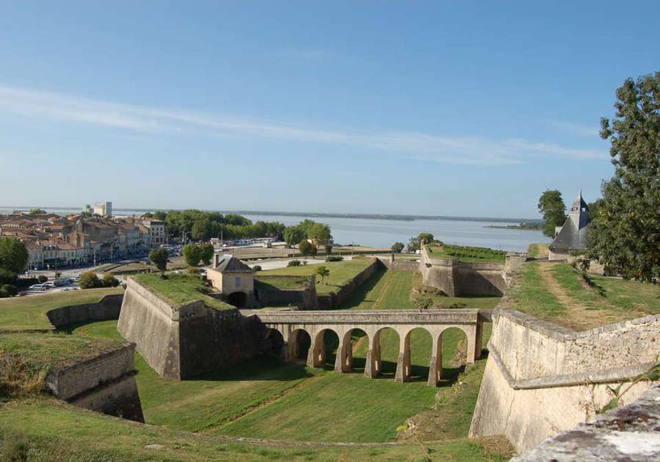 Enchanting Gironde, Garonne and Dordognes Cruise - undefined - Image 10