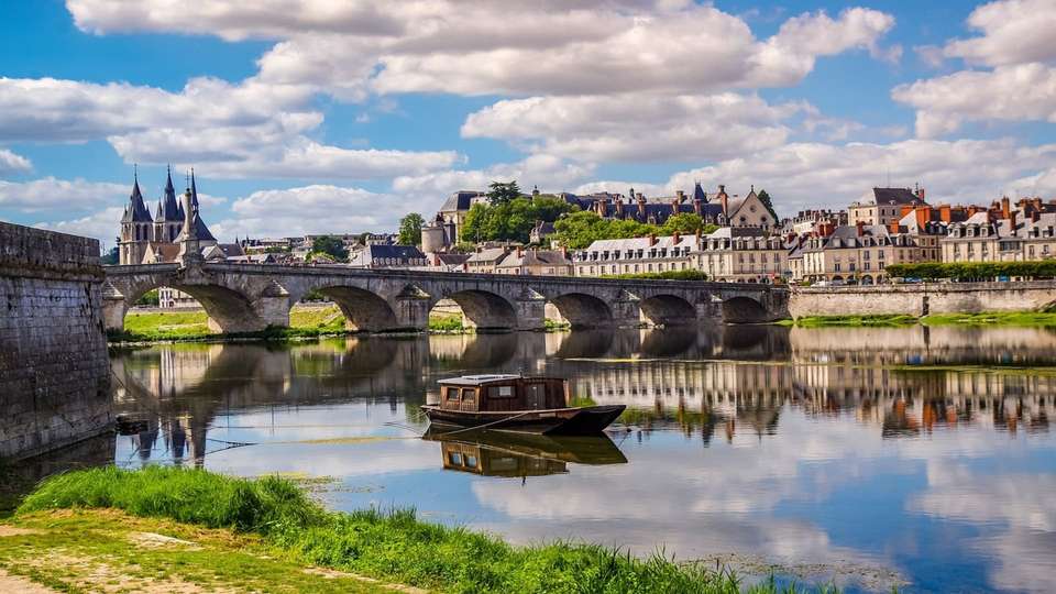 Enchanting Loire Valley A Royal Legacy Cruise - undefined - Image 9