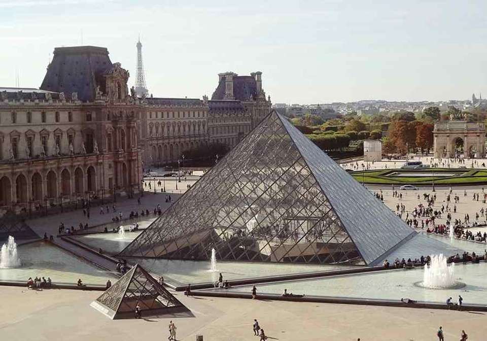 Enchanting Milan Swiss Alps and Paris By Rail - Indus Travels - Italy - Image 10